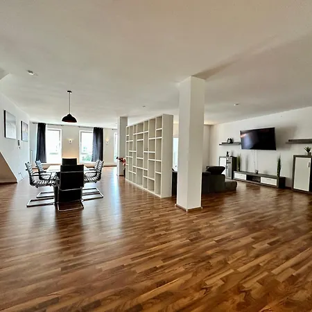 Luxury Loft In & Exclusive *